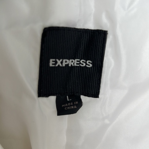 Express white raincoat/rain jacket/windbreaker. Size Lg. - Picture 3 of 3